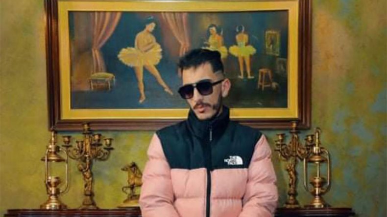 مهدي بوكرش.. موهبة موسيقية تسعي لعبور الحدود