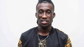 البوركينابي محمد لمين واتارا يوقّع بعقد مدته 30 شهرا