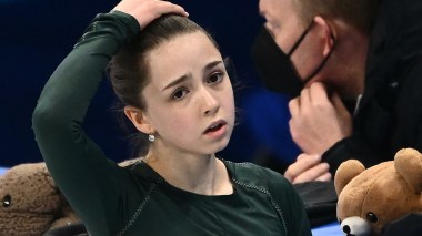 Une patineuse russe autorisée à continuer les jeux après un test positif