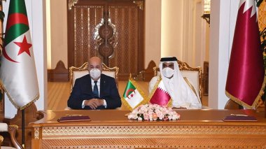 Signature de plusieurs accords de coopération entre Alger et Doha