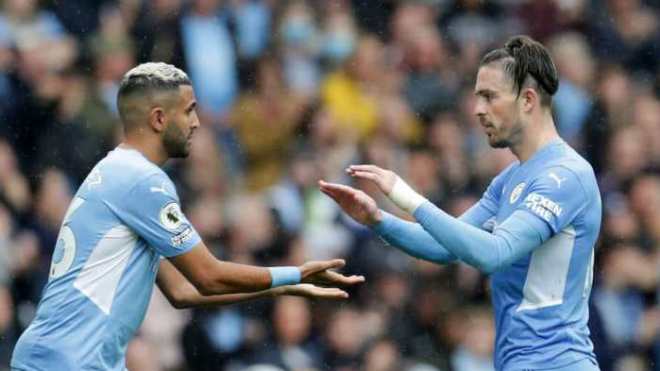 بِالفيديو: محرز في ملهى ليلي ومنع زميله المخمور من الدخول