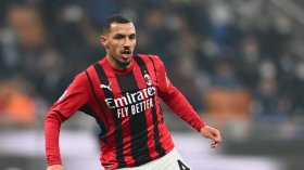 تأهّل 4 لاعبين دوليين جزائريين وإقصاء آخر