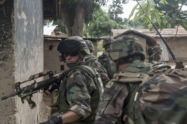 Tentative d’assassinat du président centrafricain: 4 militaires français arrêtés