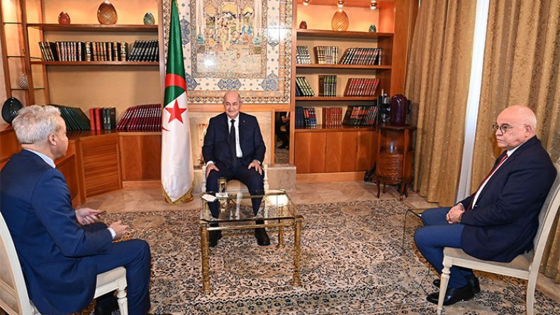 ماضُون في التغيير.. والجزائر لن ترضخ لإملاءات الخارج
