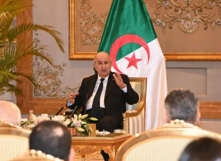 Le Président Tebboune rencontre des membres de la communauté nationale établie au Koweït