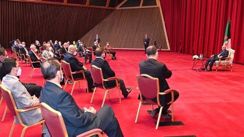 15 مليار دولار.. صادرات خارج المحروقات مستقبلاً