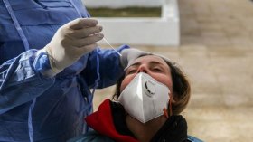 سنتان تمران عن إعلان أول حالة إصابة بكورونا في الجزائر