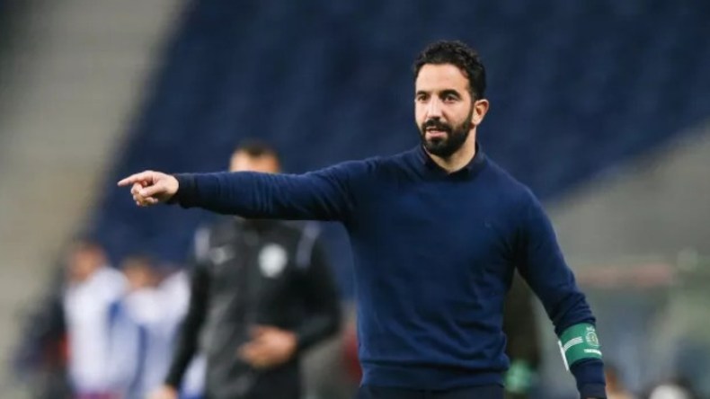 مدرب سليماني يُؤمن بـ “الرّيمونتادا” وإقصاء فريق محرز!