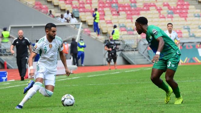 محرز يتحدّث عن مواجهتَي الكاميرون