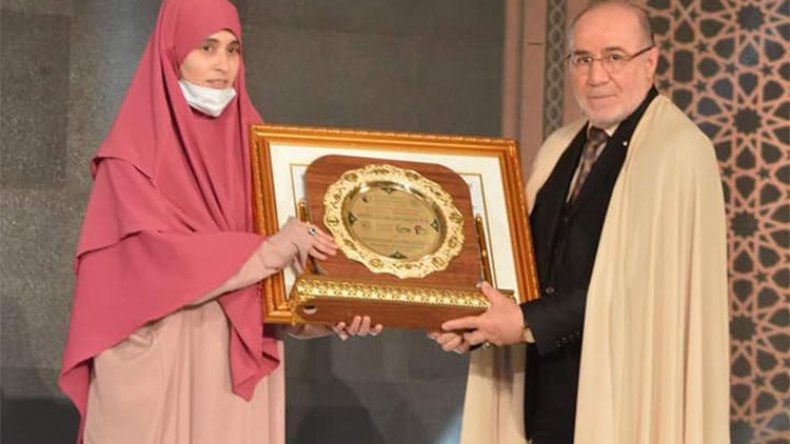 أصيلة البويرة “زينب بن يوسف” تتوج دوليا