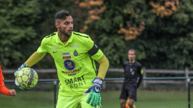 خليفة مبولحي يقترب من الانضمام لشباب بلوزداد