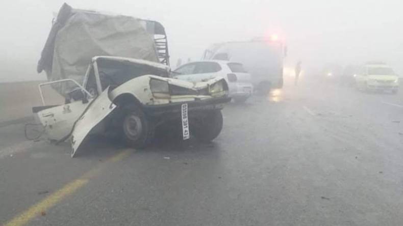 بالصور.. حادث مرور تسلسلي خطير بالطريق السيار