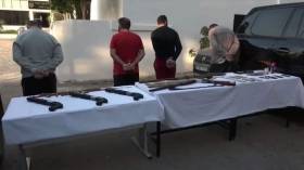 تفكيك شبكة وطنية تتاجر بالأسلحة الحربية في تيزي وزو