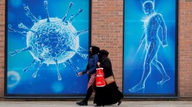 أخصائيون: كورونا لن يختفي.. وهذه أفضل العلاجات المنزلية!