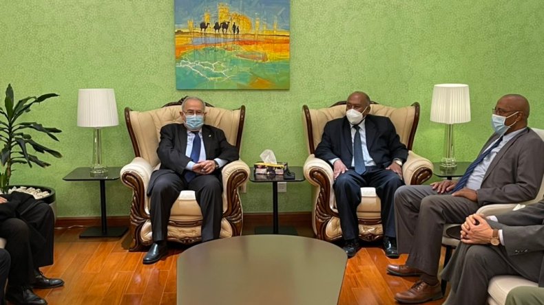 لعمامرة يحل بأديس أبابا للمشاركة في أشغال المجلس التنفيذي للإتحاد الإفريقي