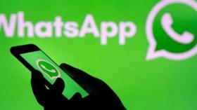 في السعودية.. إرسال قلب أحمر عبر واتساب قد يعرضك للسجن!