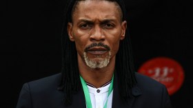 ممثل كاميروني لسونغ: شبكات التواصل تهدّد صحتك قبل مباراة الجزائر