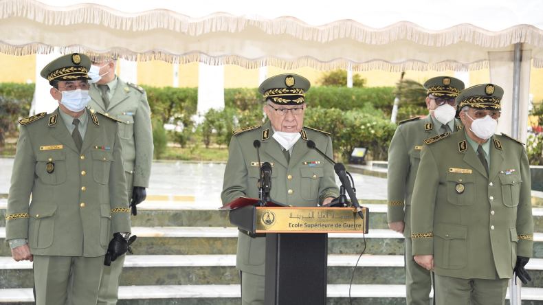 تنصيب اللواء حميد فكّان مديرا للمدرسة العليا الحربية