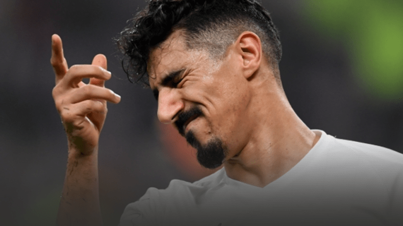 بغداد بونجاح في طريق الرحيل نحو الدوري السعودي