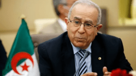 أمير قطر يوجّه رسالة إلى الرئيس تبون