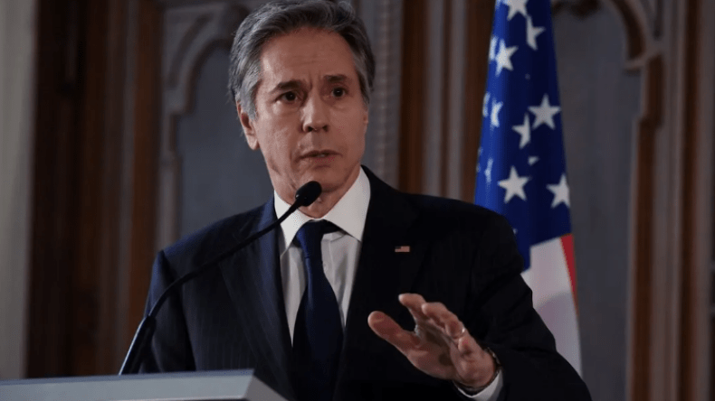 ساعات قبل زيارته للجزائر.. شكوك حول إصابة بلينكن بفيروس كورونا