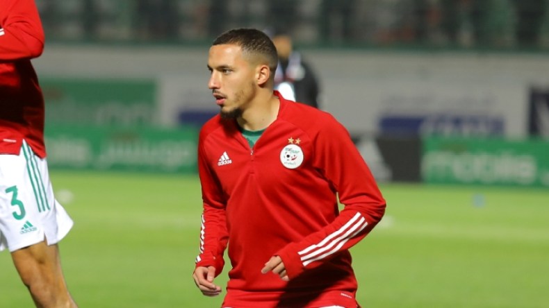 بن ناصر يُخاطب الجمهور الجزائري