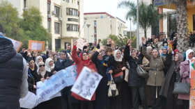 الأستاذة الجامعيون يخرجون في وقفة من جديد بسبب أزمة السكن هذا الثلاثاء