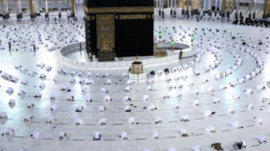 Omra 2022 : Les agences de tourisme et de voyage appelées à s’inscrire sur le portail électronique