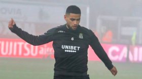 بِالفيديو: تمريرة بـ “المسطرة” من زرقان!