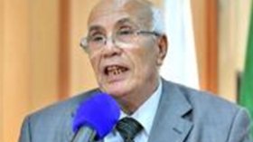 الربيع بوشامة كتب تقرير بعثة الجزائر للأمم المتحدة بطلب من عبان رمضان