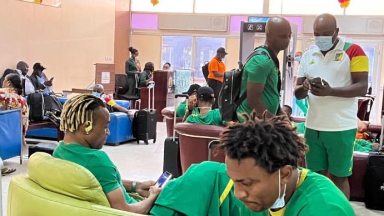 لِهذا السبب تأخّر قدوم وفد منتخب الكاميرون إلى الجزائر