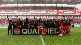 منتخب الهوكي والتزحلق الفني على الجليد يتأهّل للمونديال الكروي