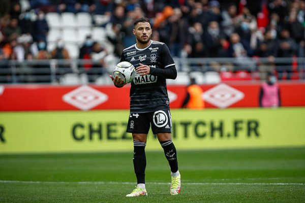 Ligue 1: Brest veut garder Youcef Belaïli