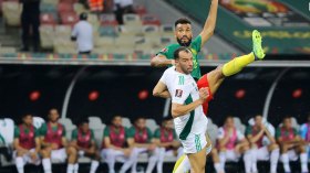 “حزين لعدم تمكننا من إسعاد الجزائريين وأشعر بالخجل حتى أمام عائلتي”