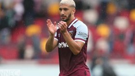 موقع إنجليزي ينتقد وستهام بسبب رغبته في بيع بن رحمة