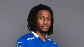 لعروسي يُفضّل “ديكة” فرنسا