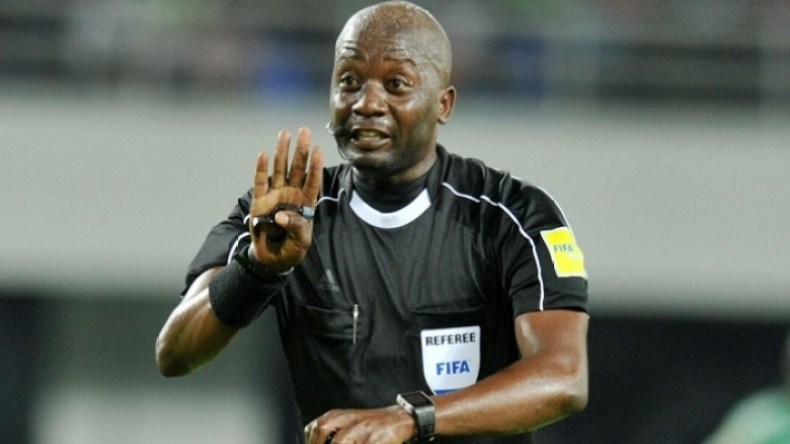 “الكاف” يرفض تغيير الحكم البوتسواني جوشوا بوندو