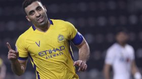 بسبب شافعي.. نادي ضمك يشتكي المغربي عبد الرزاق حمد الله