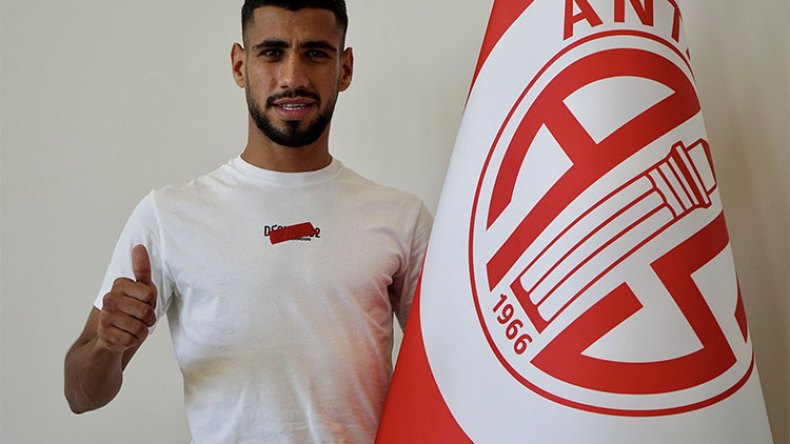 المنتخب الوطني سيتأهل ويذهب بعيدا في كأس العالم