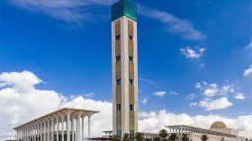 متى يصبح الجامع الأعظم جامعا يجمع اهتمامات متنوعة