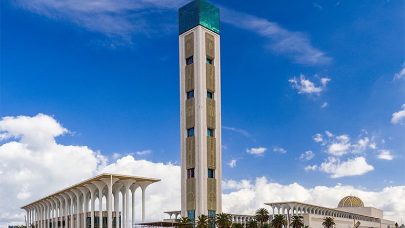 متى يصبح الجامع الأعظم جامعا يجمع اهتمامات متنوعة