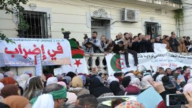 7 مطالب لنقابة “لونباف” تنتظر الاستجابة