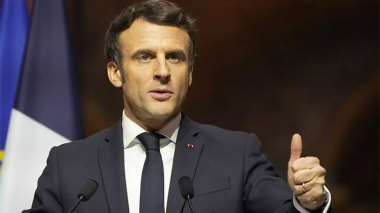 Macron Misses Another Opportunity to Settle the Memory File