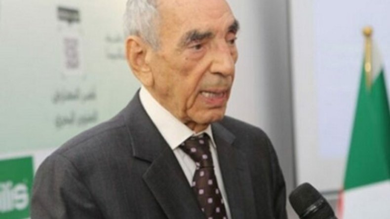 اقتراح عبد المالك مرتاض لرئاسة المجلس الأعلى للفنون