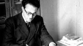 سفير فرنسا “يكرم” مولود فرعون بأمر من ماكرون