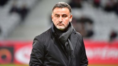 Le coach de Youcef Atal pourrait succéder a Deschamps