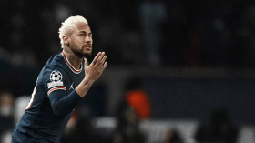 نيمار يحضر إلى تدريبات “البي آس جي” مخمورا