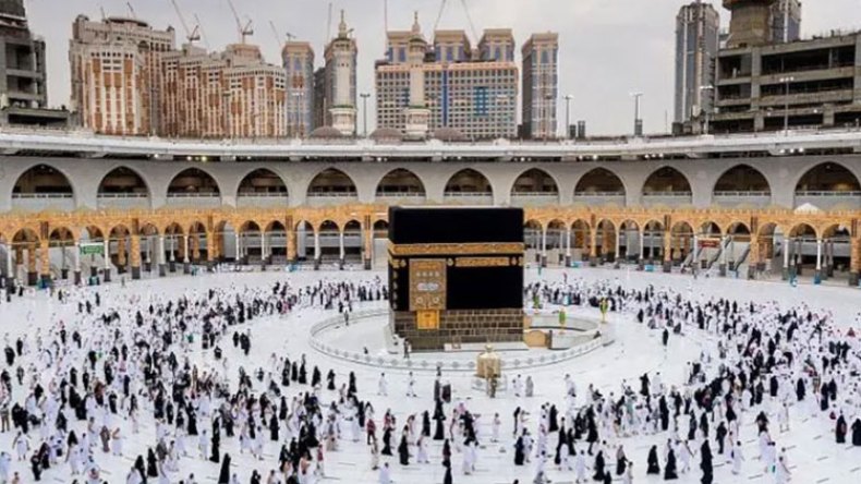 لا عمرة من دون محرم إلا فوق 45 سنة وبشروط