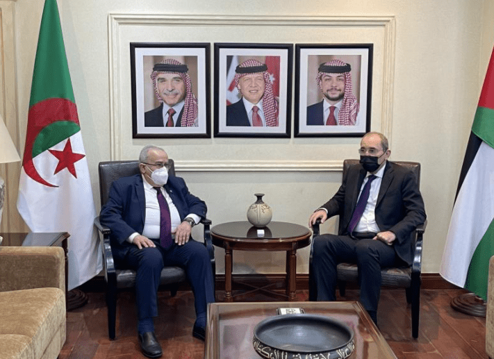 Lamamra en visite de travail en République du Liban