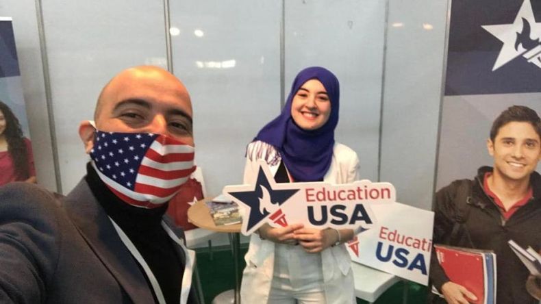  للراغبين بالدراسة في أمريكا.. سفارة واشنطن تخصص “كشكا”بصالون الكتاب